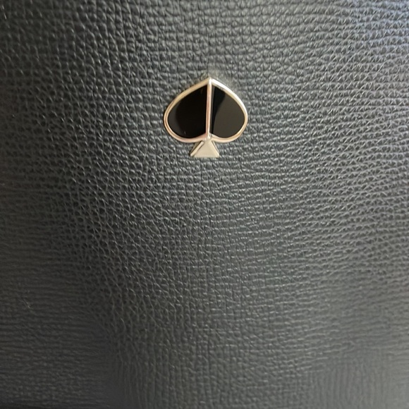 Beautiful black simple shoulder purse 💜 - Picture 4 of 10